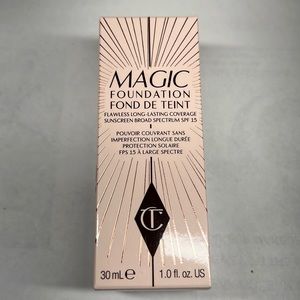 Charlotte Tilbury Magic Foundation 9 dark